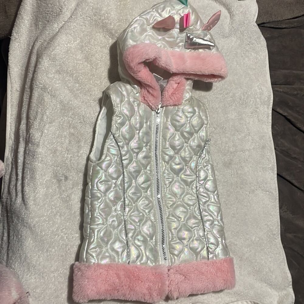 Little Lass 6 white quilter iridescent unicorn front zip vest euc pink faux fur